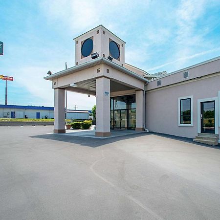 Quality Inn Near Six Flags St. Louis Pacific Exterior photo